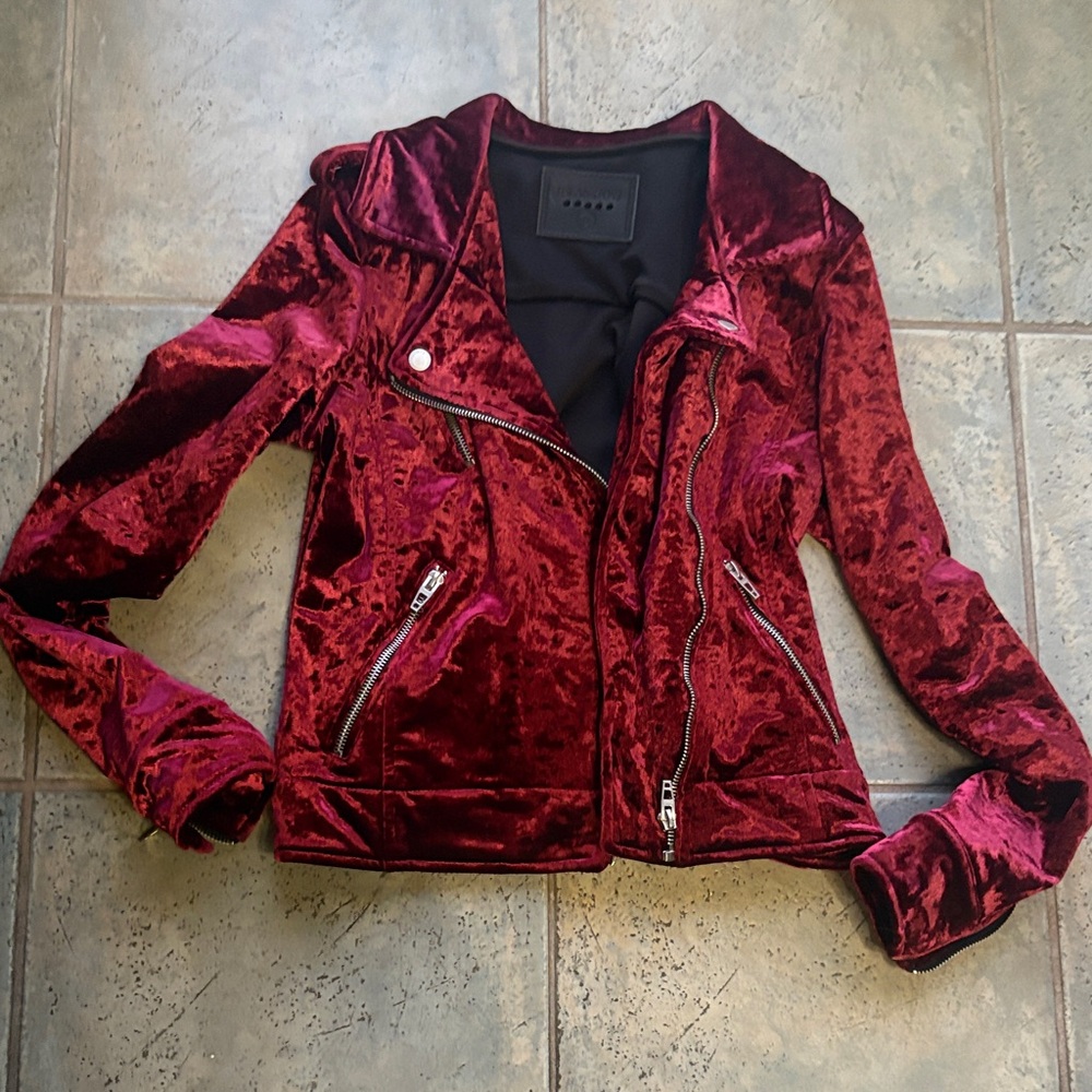 Blank Nyc Crushed Velvet Red/ Burgundy Women's Jacket. Size s